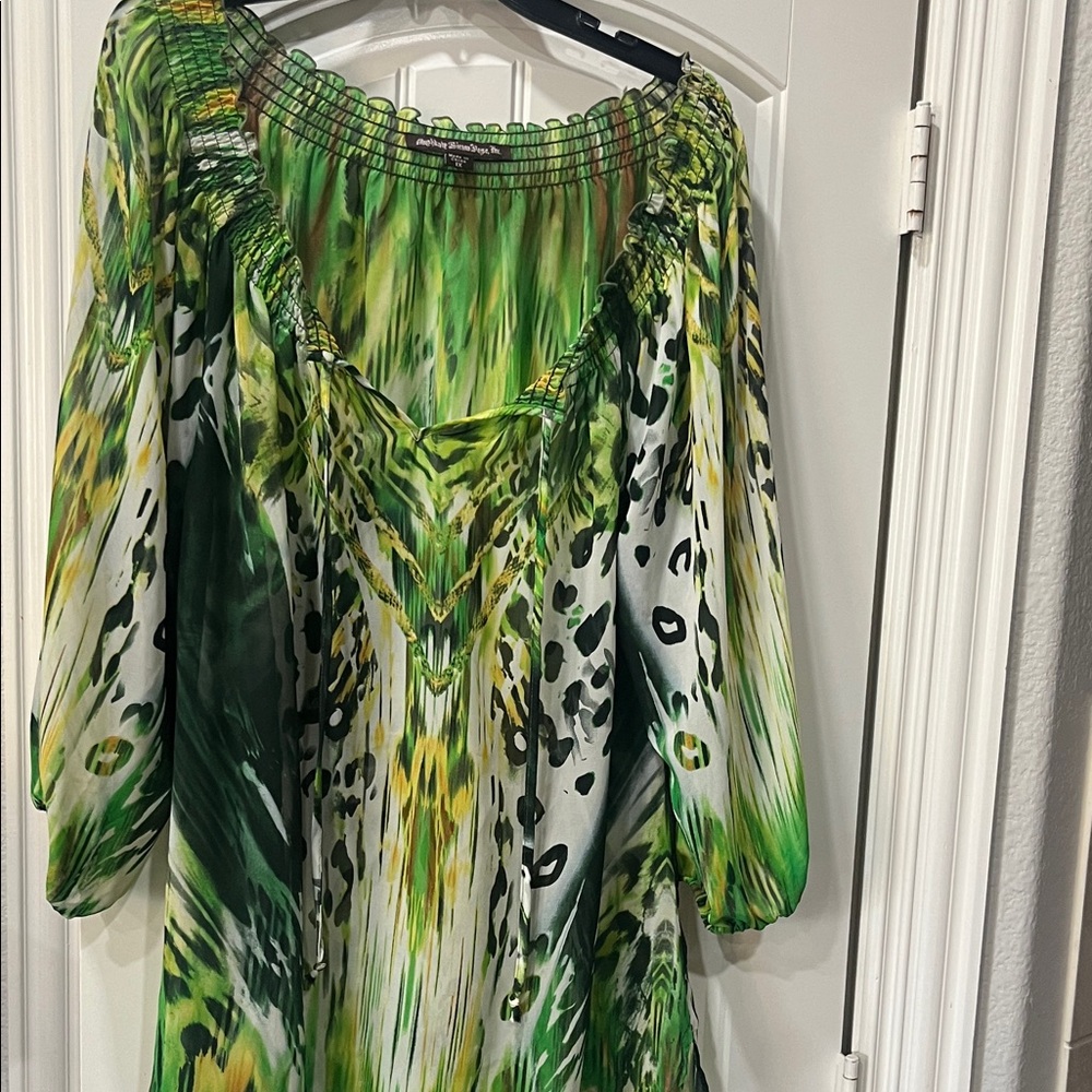Sienna Rose Green and Yellow Patterned Blouse
